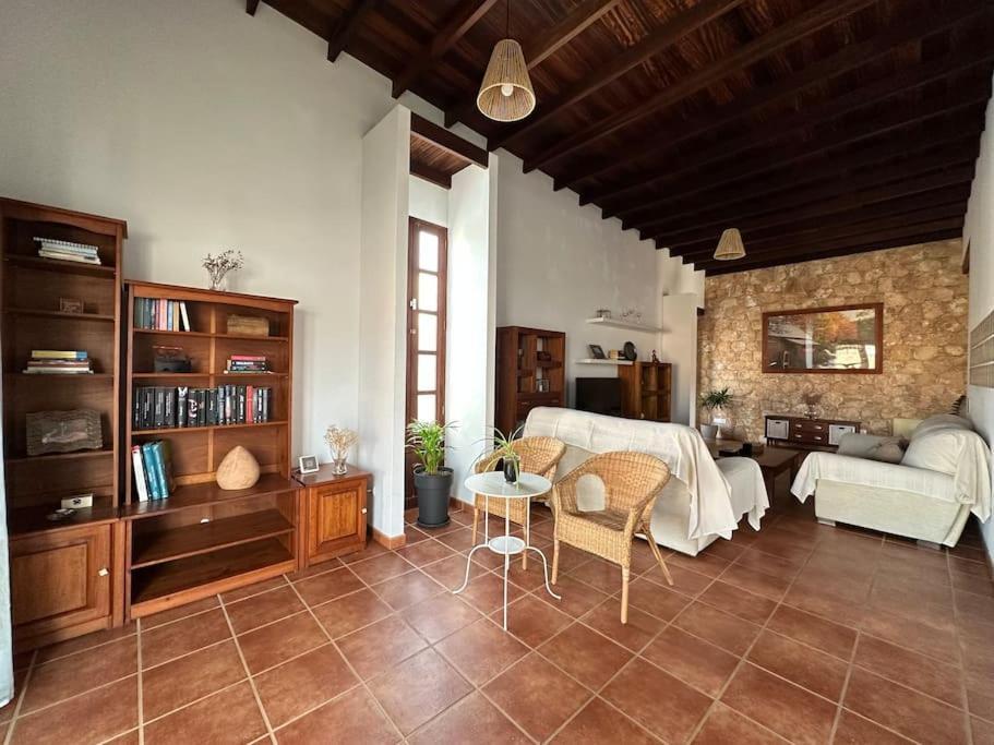 Private Villa With Pool In The Mountains Pájara Extérieur photo
